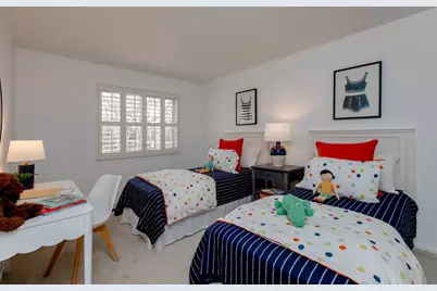 1160 Marianas Ln, Alameda, CA 94502 - Photo 33