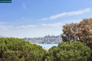 119 Lincoln Dr, Sausalito, CA 94965 - Photo 35