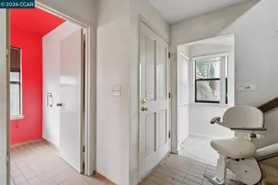 119 Lincoln Dr, Sausalito, CA 94965 - Photo 41