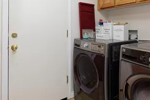 15109 Shining Star Ln, San Leandro, CA 94579 - Photo 25