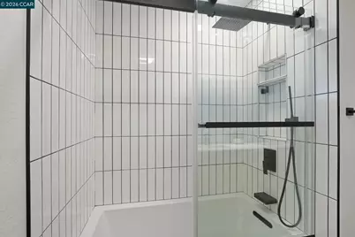 4320 Hillview Dr, Pittsburg, CA 94565 - Photo 15