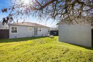 4103 Dickson Ct, Oakland, CA 94605 - Photo 17