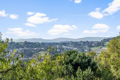 2662 Carmelita Way, Pinole, CA 94564 - Photo 51