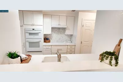 1860 Tice Creek Dr #1344, Walnut Creek, CA 94595 - Photo 5