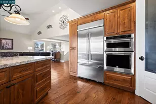 2850 Concord Blvd, Concord, CA 94519 - Photo 3