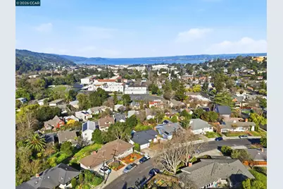 1021 Ulfinian Way, Martinez, CA 94553 - Photo 7