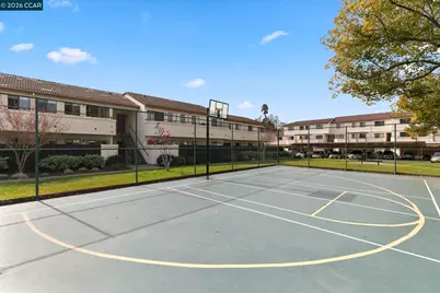 5060 Valley Crest Dr #56, Concord, CA 94521 - Photo 51