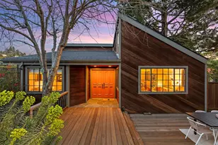 2355 Pelham Pl, Oakland, CA 94611 - Photo 9