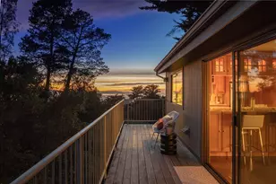 2355 Pelham Pl, Oakland, CA 94611 - Photo 35