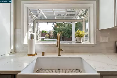 5722 Roanwood Way, Concord, CA 94521 - Photo 19