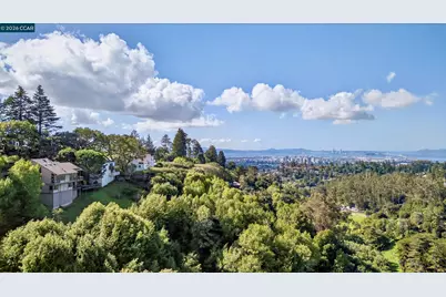 6030 Girvin Dr, Oakland, CA 94611 - Photo 37