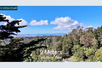 6030 Girvin Dr, Oakland, CA 94611 - Photo 25