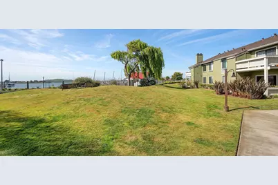 184 Schooner Ct, Richmond, CA 94804 - Photo 47