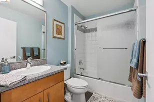 184 Schooner Ct, Richmond, CA 94804 - Photo 19