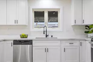 18840 Cameo Ct, Castro Valley, CA 94546 - Photo 17