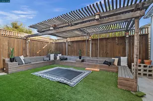 5428 Ruth Ave, Oakland, CA 94601 - Photo 17