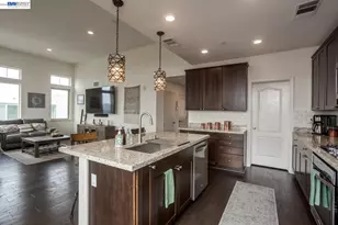 3077 Valley Of Hearts Del Pl, San Jose, CA 95136 - Photo 15