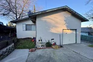 2340 Yale St, Martinez, CA 94553 - Photo 9