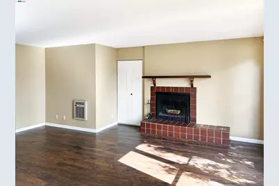 5335 Broadway Terrace #204, Oakland, CA 94618 - Photo 3