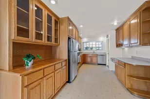 24825 Santa Clara St, Hayward, CA 94544 - Photo 19