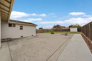 24825 Santa Clara St, Hayward, CA 94544 - Photo 37