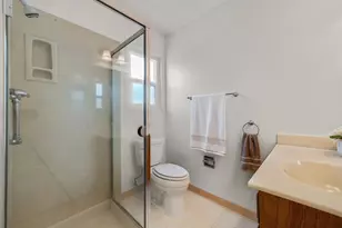 24825 Santa Clara St, Hayward, CA 94544 - Photo 33