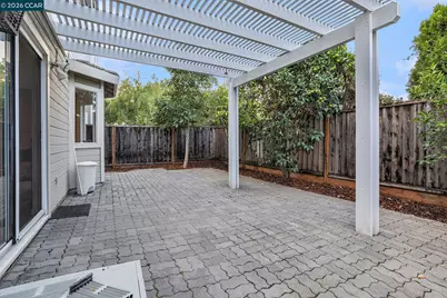 745 Bayshore St, Martinez, CA 94553 - Photo 23