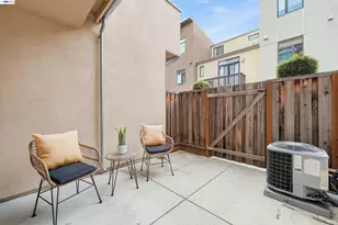 3289 Berryessa St, Palo Alto, CA 94303 - Photo 25