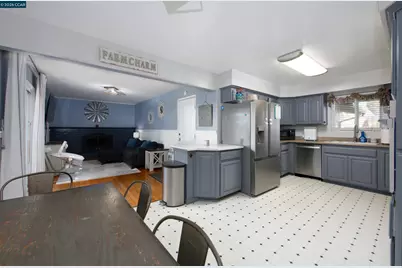 1337 Avon Way, Fairfield, CA 94533 - Photo 5