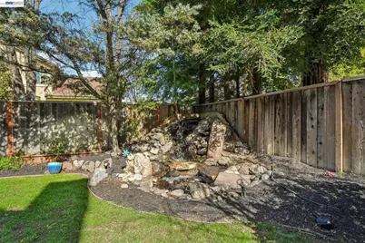 1042 Dana Cir, Livermore, CA 94550 - Photo 45