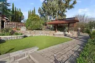 1956 Holly Dr, Concord, CA 94521 - Photo 47