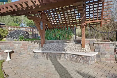 1956 Holly Dr, Concord, CA 94521 - Photo 45