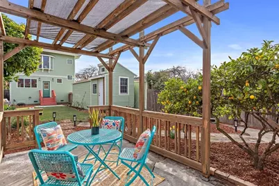 1135 Parker St, Berkeley, CA 94702 - Photo 31