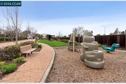 1 Avocet Ct, Alameda, CA 94501 - Photo 33
