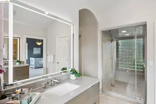 78 Scenic Dr, Orinda, CA 94563 - Photo 31