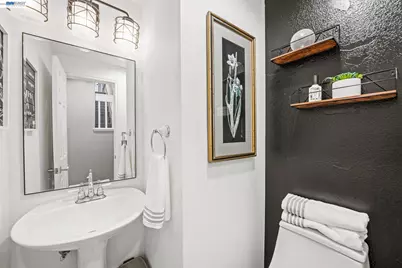 337 Trenton Cir, Pleasanton, CA 94566 - Photo 9