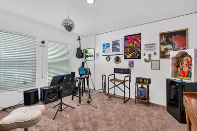 336 Solano St, Madera, CA 93638 - Photo 19