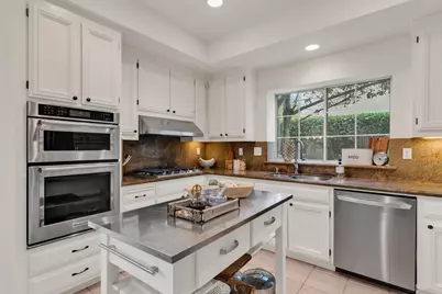 690 Glasgow Cir, Danville, CA 94526 - Photo 17