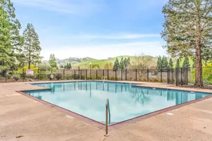 690 Glasgow Cir, Danville, CA 94526 - Photo 45