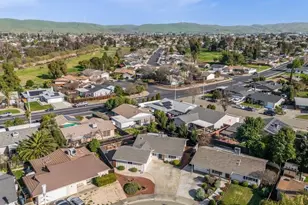 5251 Peony Dr, Livermore, CA 94551 - Photo 51