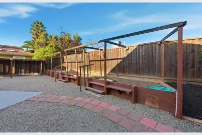 5251 Peony Dr, Livermore, CA 94551 - Photo 35