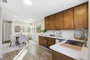 5251 Peony Dr, Livermore, CA 94551 - Photo 13