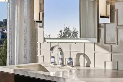 1426 Grand View Dr, Berkeley, CA 94705 - Photo 35