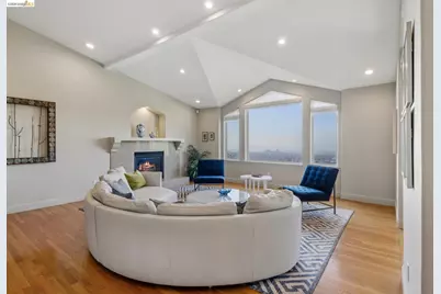 1426 Grand View Dr, Berkeley, CA 94705 - Photo 11