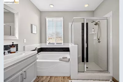 390 Caravaggio Cir, Sacramento, CA 95835 - Photo 39