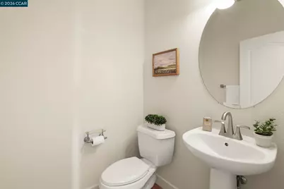 6415 Blue Rock Ct, Oakland, CA 94605 - Photo 27