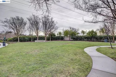 9827 Belladonna Dr, San Ramon, CA 94582 - Photo 39