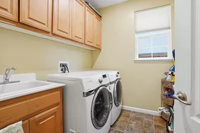 9489 California Oak Cir, Patterson, CA 95363 - Photo 21