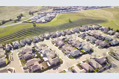 9489 California Oak Cir, Patterson, CA 95363 - Photo 9