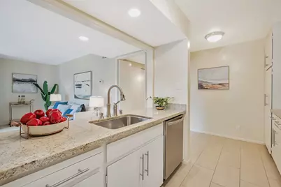 675 Sharon Park Dr #245, Menlo Park, CA 94025 - Photo 15